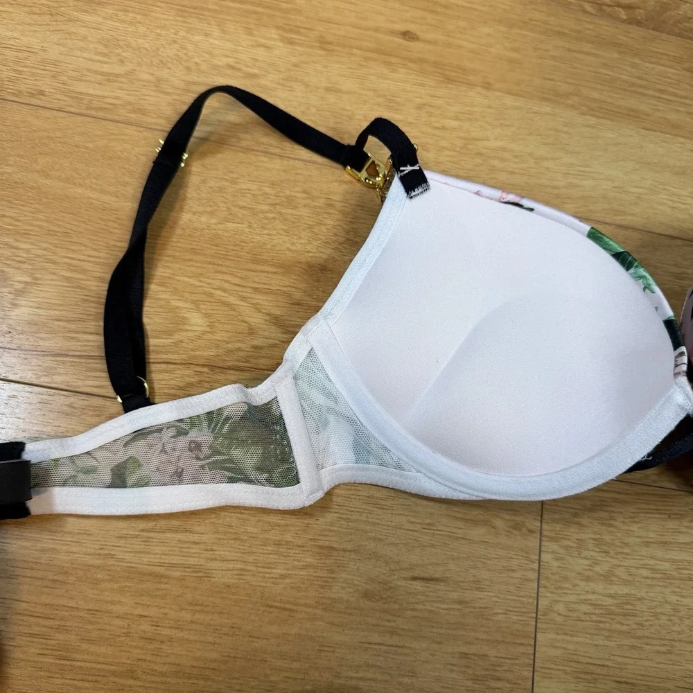 Victoria's Secret Sexy Bombshell Rhinestone Add-2-Cups Push Up Bra 32B Lot Of 2